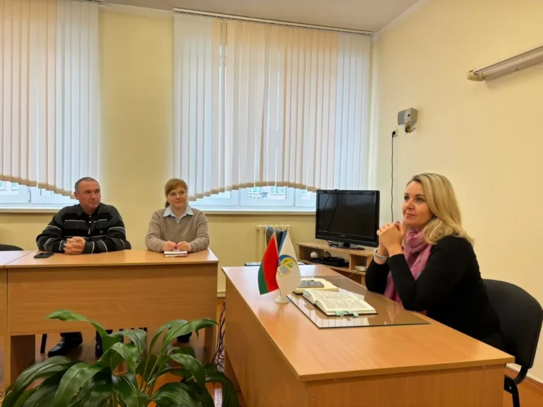 В последний четверг октября прошёл Республиканский профсоюзный правовой приём граждан